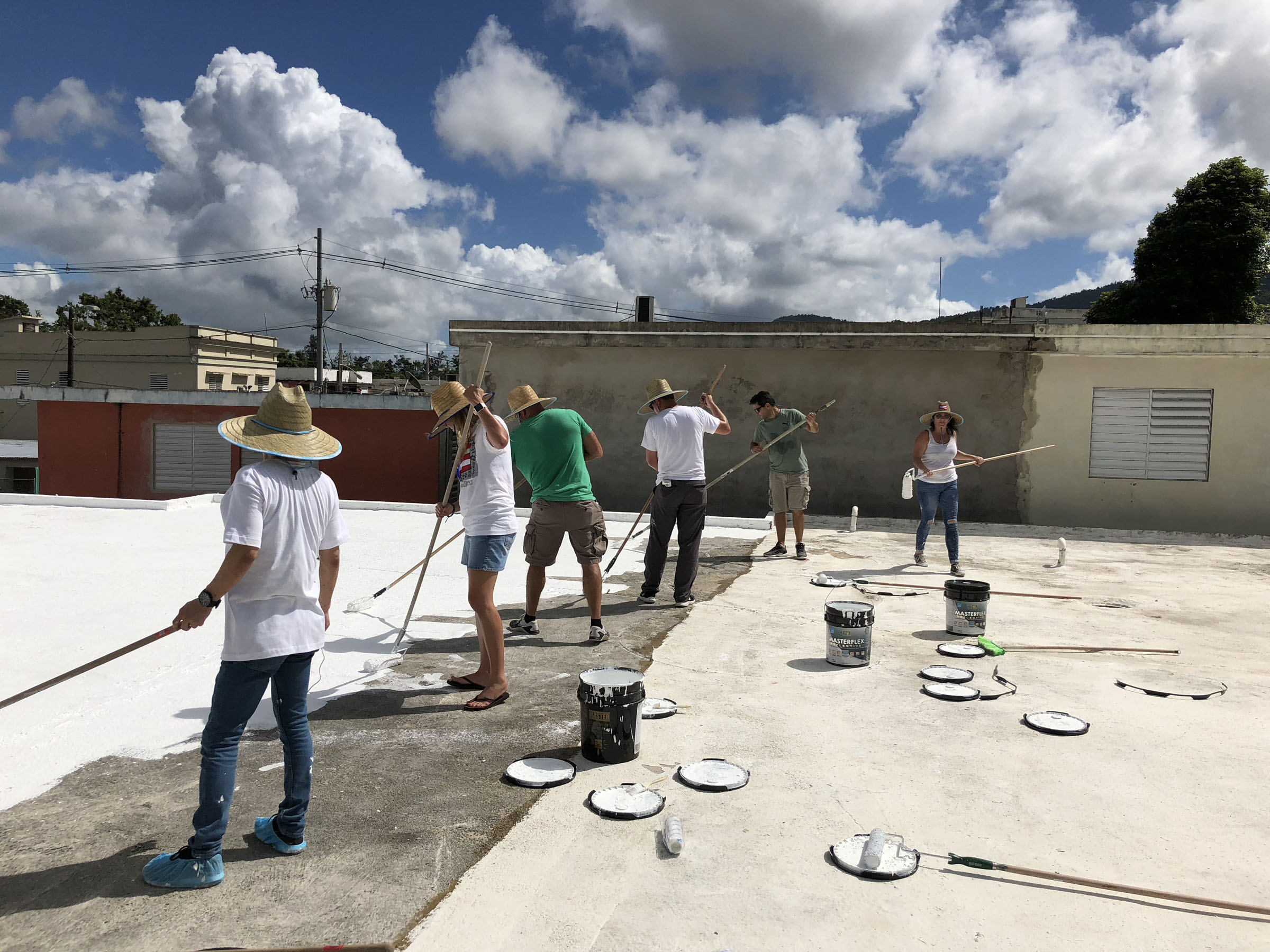 Puerto_Rico_Gives_Back_2